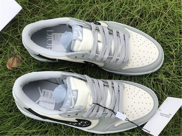 COMBO Air Dunk Dior + Chinelo Jordan