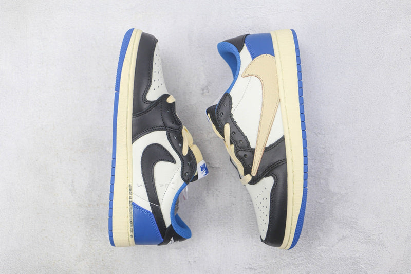 TÊNIS AIR DUNK LOW TRAVIS SCOTT AZUL/PRETO