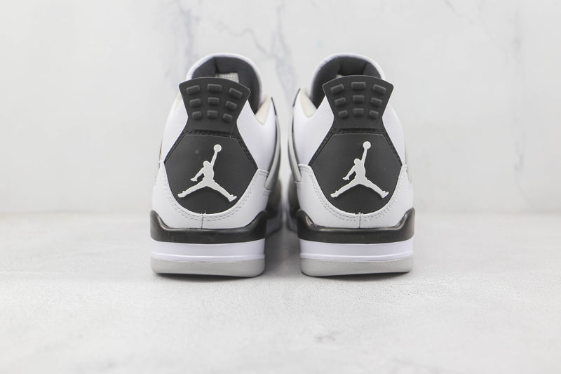 COMBO Air Jordan 6 Preto/Vermelho + Air Jordan 4 Military Black